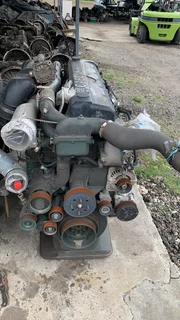 Truck Engines and Engine Parts