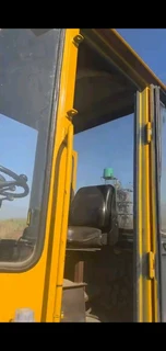 SEM 616B Loader For Sale