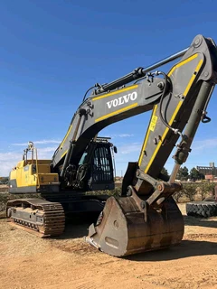 Volvo EC480 Excavator - For Sale