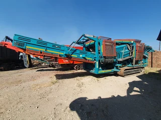 Warrior 1400H Screen - For Sale