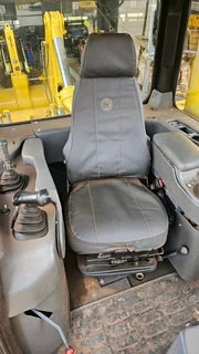 Komatsu D475 Dozer - For Sale