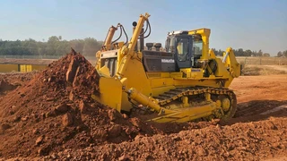 Komatsu D475 Dozer - For Sale