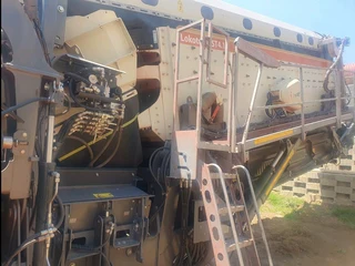 Metso Lokotrack ST4.1 Tripple Deck Screen - For Sale