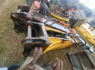 25 Ton Soosan Hydrolic Breaker