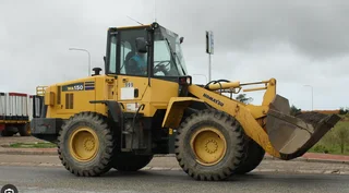 Komatsu WA150 Loader - For Sale