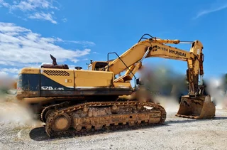 Hyundai 520LC-95 Excavator - For Sale