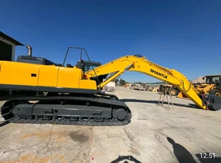 Shantui SE330 Excavator - For Sale