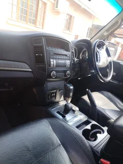 2007 Mitsubishi Pajero SUV