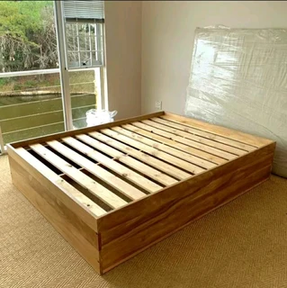 HIGH QUALITY SOLID WOOD BEDS AND HEADBOARDS