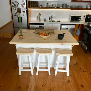 SOLID WOOD KITCHEN STOOLS