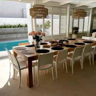 MODERN SOLID KIAAT TABLES