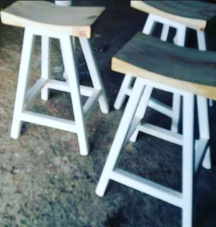 SOLID WOOD KITCHEN STOOLS