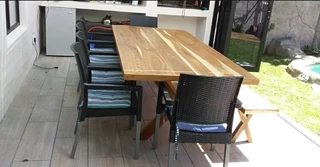 CUSTOM SOLID KIAAT TABLES