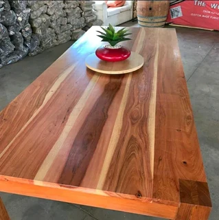 CUSTOM HIGH QUALITY SOLID KIAAT TABLES