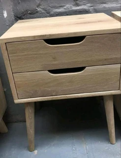 HIGH QUALITY CUSTOM SOLID WOOD BEDFRAMES