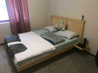 HIGH QUALITY CUSTOM SOLID WOOD BEDFRAMES