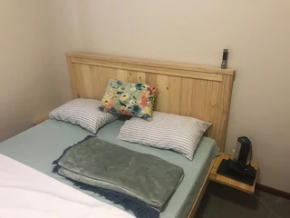 HIGH QUALITY CUSTOM SOLID WOOD BEDFRAMES