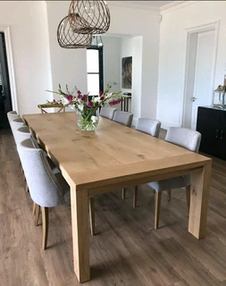CUSTOM SOLID OAK TABLES
