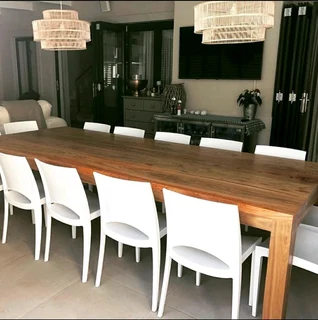 MODERN HIGH QUALITY SOLID KIAAT TABLES