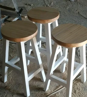 TOP QUALITY CUSTOM SOLID WOOD BAR STOOLS