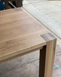 HIGH QUALITY MODERN SOLID OAK TABLES