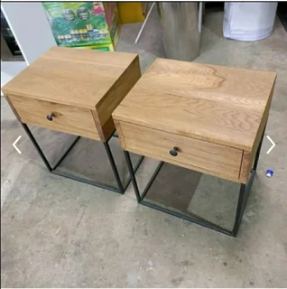 MODERN SOLID OAK BEDSIDE TABLES
