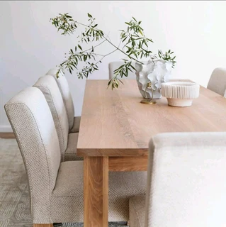 HIGH QUALITY CUSTOM SOLID OAK TABLES