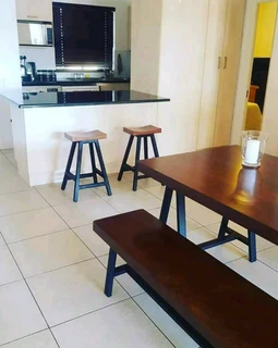 TOP QUALITY CUSTOM SOLID KIAAT KITCHEN STOOLS