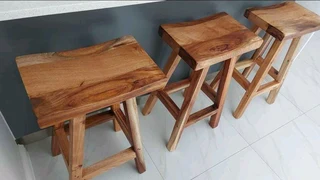 TOP QUALITY CUSTOM SOLID KIAAT KITCHEN STOOLS