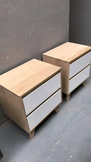 MODERN SOLID WOOD BED FRAMES, HEADBOARDS AND BEDSIDES