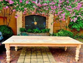SOLID WOOD BAR STOOLS