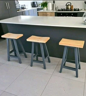 SOLID WOOD BAR STOOLS