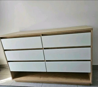 Custom Chest Of Drawers