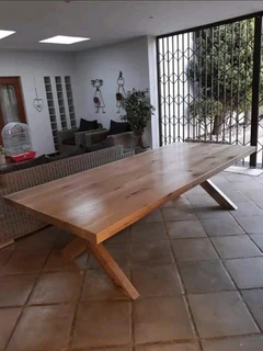 Top Quality Custom Solid Oak Tables