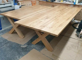 Solid Oak Tables