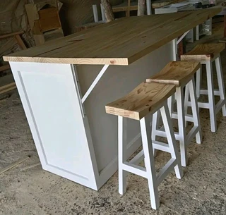 Custom Solid Bar / Kitchen Stools