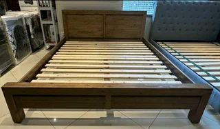 CUSTOM SOLID WOOD BED FRAMES AND HEADBOARDS