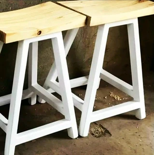 SOLID WOOD KITCHEN STOOLS