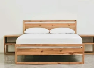 CUSTOM SOLID WOOD BED FRAMES AND HEADBOARDS