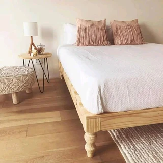 MODERN SOLID WOOD BEDS AND HEADBOARDS