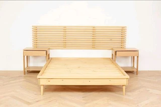 HIGH QUALITY SOLID WOOD BEDS