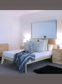SOLID WOOD BED FRAMES AND HEADBOARDS