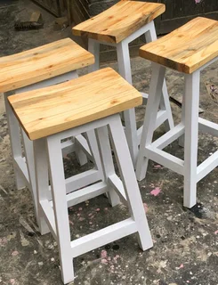 CUSTOM SOLID WOOD BAR STOOLS