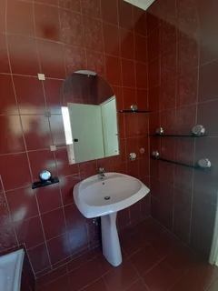 A very big Room / Apartment to rent