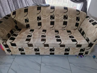 3 seater Couch