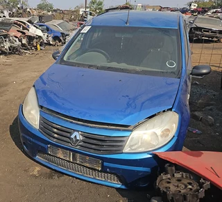 Renault Sandero Stripping for spares