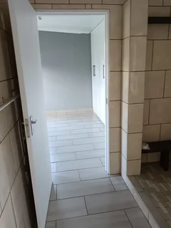 Modern 1-Bedroom Flat in Lambton, Germiston