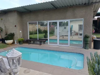 Modern 1-Bedroom Flat in Lambton, Germiston