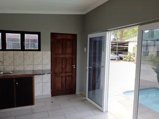 Modern 1-Bedroom Flat in Lambton, Germiston