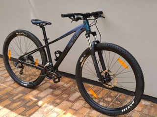 LIV ladies mountain bike.